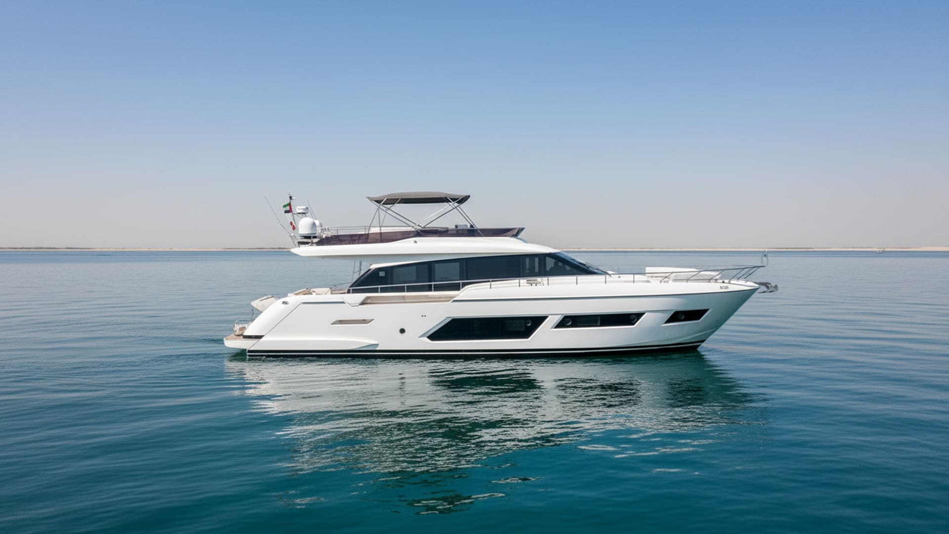 Изысканный экстерьер яхты Wave Spirit 67 ft
